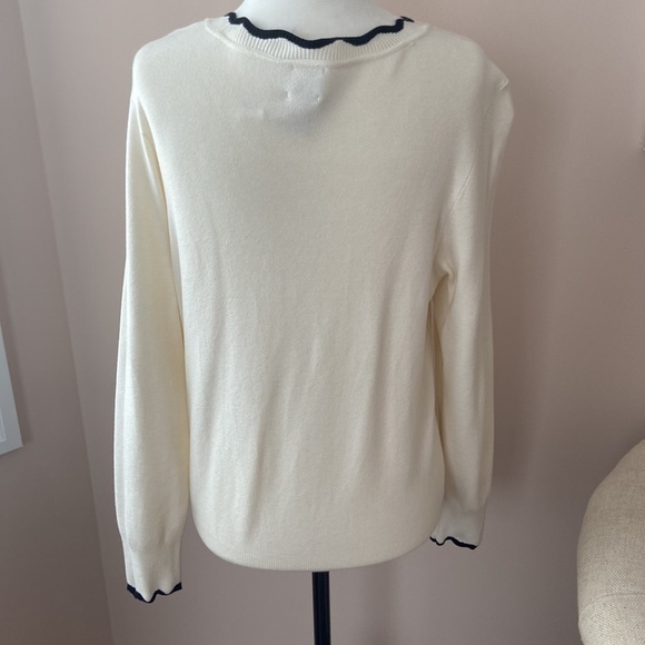 H&M l White Long Sleeve Top NWT - Picture 4 of 6